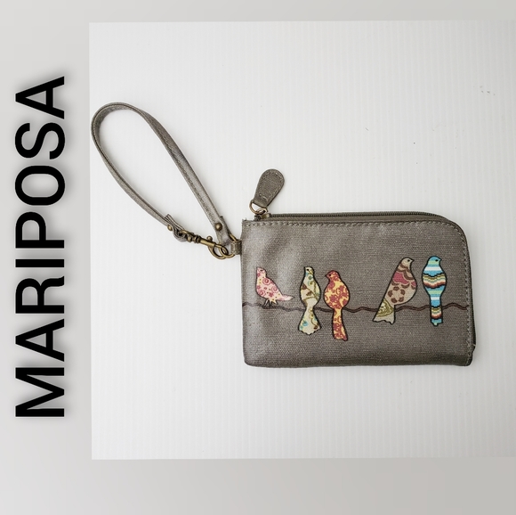 Mariposa Handbags - Mariposa Wristlet Bird Clutch